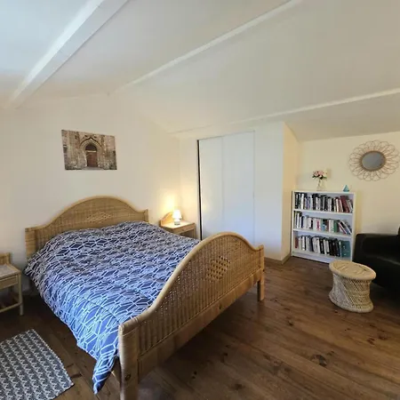 Authentique Avec Piscine, Cheminee Et Etang Prive A - Proche Bergerac - Fr-1-616-205 Holiday home