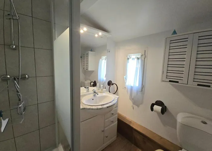 Casa de Férias Authentique Avec Piscine, Cheminée Et étang Privé à - Proche Bergerac - Fr-1-616-205 *